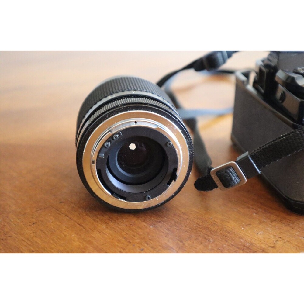 Yashica FX-3 35mm Film SLR Camera with DSB 135mm Lens Japan For Parts/Repair - Picture 5 of 13